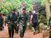 รองแม่ทัพภาคที่ 2 ตรวจเยี่ยมกำลังพลที่ปราสาทตาเมือนธม