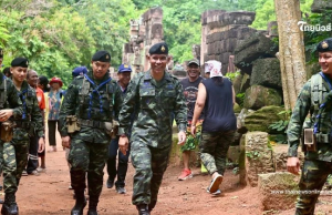 รองแม่ทัพภาคที่ 2 ตรวจเยี่ยมกำลังพลที่ปราสาทตาเมือนธม