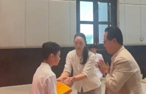 แฟนๆร่วมอนุโมทนาบุญ เณรข้าวหอม ครอบครัวเบญจรงคกุล ภูมิใจในเส้นทางธรรมมากๆ