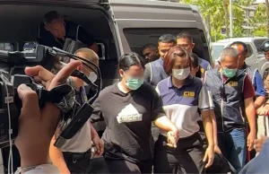 สรุป “สีกากอล์ฟ” มีลูกทั้งหมดกี่คน เห็นสภาพภายในบ้านแล้วพีกจัด