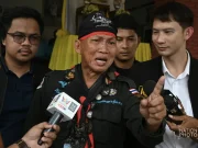 “กัน จอมพลัง”มาเอง ช่วยตัวตึง”ลุงสมหมาย”มือซัดหน้าทหารกัมพูชา