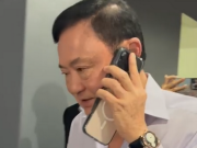 เปิดสีหน้า ทักษิณ ล่าสุด เคร่งเครียด เข้าพรรคเพื่อไทย หลังศาลรธน. ฟัน อิ๊งค์ พ้นนายกฯ