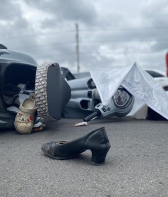 นักศึกษาสาว ไปไม่ถึงห้องเรียน รถจักรยานยนต์เฉี่ยวชนกันล้ม รถบรรทุกขับตามหลังมาทับซ้ำเสียชีวิต จ.เชียงใหม่