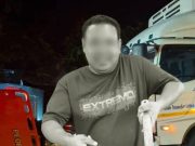 ดับคาที่ พ่อค้าไก่ทอด ซิ่งกระบะย้อนศร พุ่งชนรถบรรทุกห้องเย็น