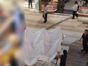 ด่วน! หญิงพลัดตกจากชั้นสูง ภายใน“ห้างดัง”ย่านพระราม 9