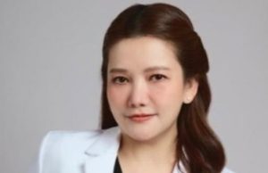 รวบแพทย์ 9 ราย เครือข่ายหมอแอร์ ใช้ชื่อคลินิกสั่งยาอย. นำไปขายต่อ