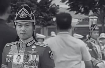 เปิดภาพ นายทหารราชองครักษ์ ผู้ขวางชายเสื้อชมพู ก่อนถึงในหลวง