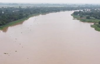 น้ำเจ้าพระยาลด แต่หลายพื้นที่ยังเสี่ยง กรมชล เร่งคุมเหนือเขื่อน