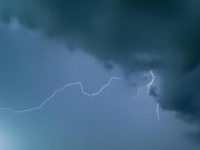 เตือน 43 จังหวัด ฝนตกหนัก ฝนฟ้าคะนองอ่วม หนักสุด 70% ของพื้นที่