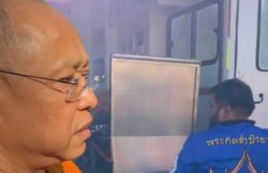 ตกใจทั้งวัด เปิดโลงเตรียมเผา เจอคุณยายฟื้นขึ้นมาขยับตัวได้