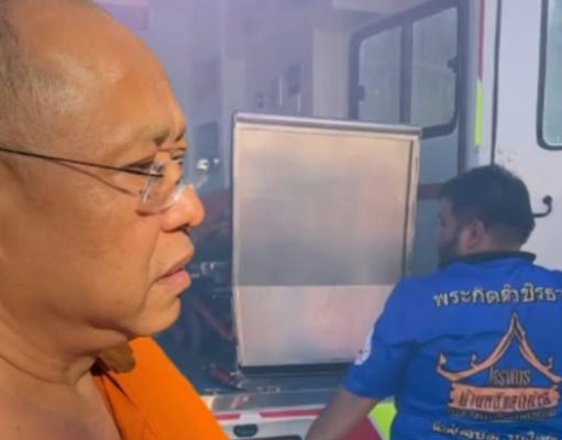 ตกใจทั้งวัด เปิดโลงเตรียมเผา เจอคุณยายฟื้นขึ้นมาขยับตัวได้