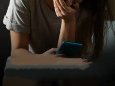 แม่ตัวสั่นน้ำตาไหล เห็นรูปที่ลูกสาว ม.6 ส่งมาตอนตี 3 บอก “แม่… หนูไม่ไหวแล้ว”