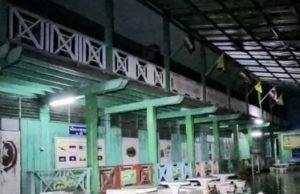 น้ำเจ้าพระยาทะลักท่วม รร. กลางดึก ครู-นักเรียนขนของหนีโกลาหล!