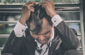 ซูเปอร์โพลเผย คนไทยเกือบ 70% รู้สึกสิ้นหวัง “ชีวิตแย่ลง”