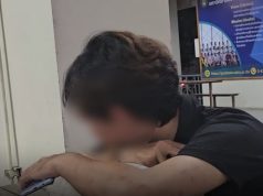 นักศึกษา ม.ดัง เสียรู้เพื่อน ถูกอายัดบัญชี ไร้เงินจ่ายค่าหอ นอนใต้ตึกคณะ