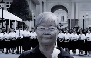 ชาวตาก วัย 77 เดินทางไกล สักการะพระบรมศพ พระพันปีหลวง.!!