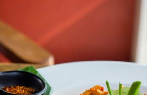 ผักที่ได้ชื่อว่าเป็น “ราชาโรคตับเน่า” อันตรายยิ่งกว่าดื่มแอลกอฮอล์ แต่คนไทยชอบกินมาก