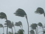 ฝนถล่มใต้! อุตุฯ เตือนหนักมาก หลายจังหวัดเสี่ยงน้ำท่วมฉับพลัน