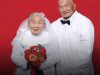 พรหมลิขิต! คู่สามีภรรยาวัย 102 ปี เกิดวันเดือนปีเดียวกัน ครองรัก 75 ปี เผยเคล็ดลับอายุยืน