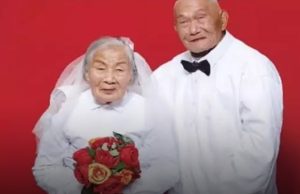 พรหมลิขิต! คู่สามีภรรยาวัย 102 ปี เกิดวันเดือนปีเดียวกัน ครองรัก 75 ปี เผยเคล็ดลับอายุยืน