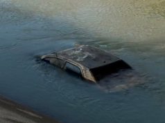 ทะเบียนรถ เก๋งจมคลองชลประทานนาน 2 ปี ก่อนพบพร้อมโครงกระดูกมนุษย์