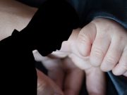 จุดโป๊ะที่แม่ผัวเห็นลูกสะใภ้ ถึงรู้ เด็กที่คลอดไม่ใช่ลูกดารา