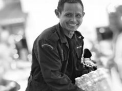 อาลัย “ลุงสมัย”ชรบ.โดนลูกหลงกัมพูชา หลังปกป้อง บ้านผู้อพยพ