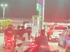 ชาวศรีราชาแห่เติมน้ำมันแน่นปั๊ม หวั่นสงครามดันราคาขยับสูงขึ้น