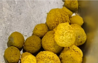 สาวนำทองแม่น้ำโขง มาให้ “นะโม” ตรวจสอบ หลังเคยไปขายร้านอื่นโดนประเมินได้แค่ 5 หมื่น ล่าสุดรู้ราคาจริงน้ำตาแทบไหล