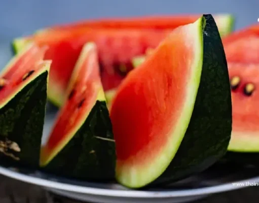 ยกครัว 4 ชีวิตดับสลด หลังกิน “แตงโม” มื้อดึกเพียงไม่กี่ชั่วโมง