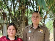 ผกก.สภ.ม่วงสามสิบ เข้าพบผู้เสียหาย ด้าน อินฟลูฯ สาว ระบุ “ร้อยเวร” ยอมรับข้อเท็จจริงแล้ว ขอให้ทุกอย่างเป็นไปตามขั้นตอน