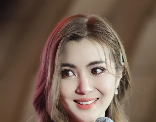 อาการล่าสุด จ๊ะจ๋า พริมรตา เจอช็อกโกแลตซีสต์ 2 ลูก เข้าผ่าตัด 4 ชม.