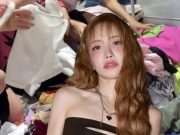 ตัวแม่ไม่ติดหรู “แกรนด์ เดอะสตาร์” นั่งขายเสื้อผ้ามือสองเอง