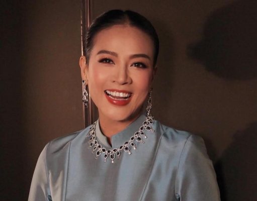 แฟนๆแห่ชื่นชม ผู้จัดรุ่นใหญ่ ตัดสินใจอุทิศเป็นอาจารย์ใหญ่แล้ว