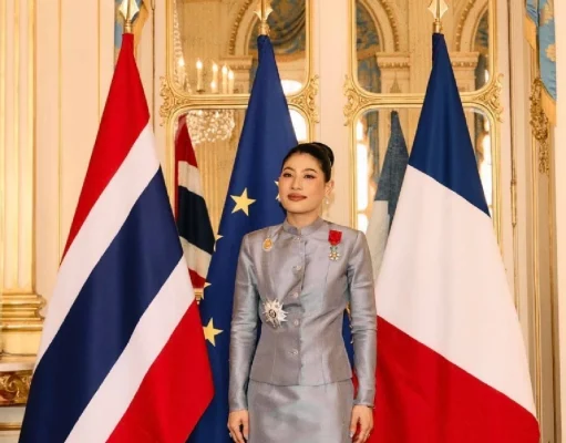 เจ้าฟ้าสิริวัณณวรีฯ พระราชทานพระอนุญาตให้ฝรั่งเศสทูลเกล้าฯ ถวายเครื่องอิสริยาภรณ์