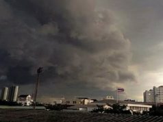 เตือนมรสุมกำลังแรง!! เปิดพิกัดฝนตกหนักถึงหนักมาก
