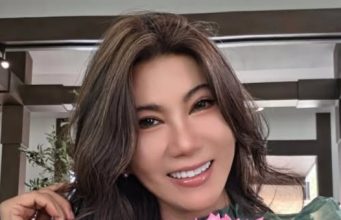 สลัดลุคผมม้า เปิดหน้าผากรับความปัง สวยฉ่ำจนจำแทบไม่ได้