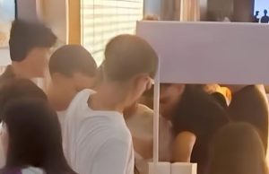เจออีก! ”แก๊งวัยรุ่นอิตาลี“ แถวย่านพระราม 9 ป่วนบูธ&รื้อของ จนต้องเรียก รปภ