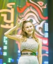 รุ่นใหญ่ “จินตหรา พูนลาภ” อาลัย “น้องบรีส” เหยื่อไฟไหม้โรงเบียร์