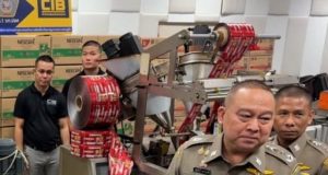 สะพรึง บุกจับโรงงาน “กาแฟ-โกโก้” ปลอมยี่ห้อดัง กินเสี่ยงอันตราย