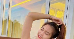 แซ่บเกินต้าน “พั้นช์ วรกาญจน์” จัดเสื้อตัวจิ๋วติดกระดุมแค่ 2 เม็ด