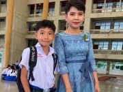 ทำถึงเกิน พ่อสวมชุดไทย-ส้นสูง ขอรับบทแม่ 1 วัน ชาวเน็ตแห่ชมสนั่น