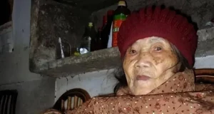 คุณยายวัย 91 ล้มจนต้องอัลตราซาวด์ แต่ภาพในท้องทำลูกชายร้องไห้ทั้งโรงพยาบาล