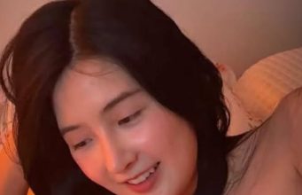 โซเชียลร้อนฉ่า เบียร์ เดอะวอยซ์ เสิร์ฟลุคโนบรา นอนเล่นกับสัตว์เลี้ยงบนเตียง