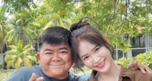 วิถีเรียบง่าย “โก๊ะตี๋” ควงหวานใจ หว่านแหจับปลา ทำอาหารสุดอบอุ่น