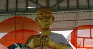 ฮือฮา! พญาบึ้งโผล่กระท่อมละสังขาร “หลวงปู่สรวง” แห่ส่องเลข