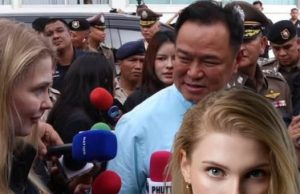 ไม่ธรรมดา รู้จัก “วาร์วาร่า” ล่ามสาวหัวใจไทย ดีกรีเกียรตินิยม