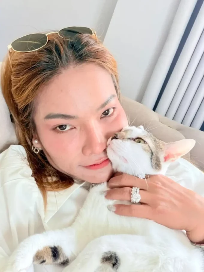 ใหม่ พัชรี เดือด! ไล่แม่บ้านออก แฉเอาแมวป่วยทิ้งป่าจนตาย