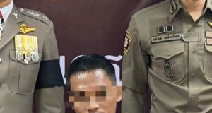สิ้นลาย “เหม่งปากดำ” อินฟลูสายคุก ตำรวจบุกตะครุบ หลังหนีหมายจับ