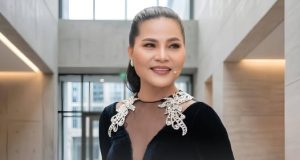 โค้งสุดท้าย “สุนารี” โชว์ลอตเตอรี่ อายุตัวเอง หลังเลขธูปโผล่